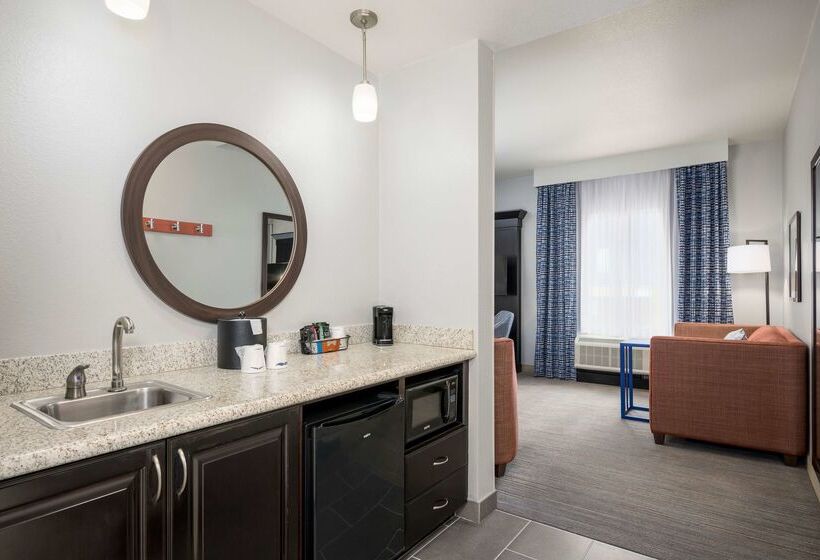 هتل Hampton Inn & Suites Phoenix North/happy Valley