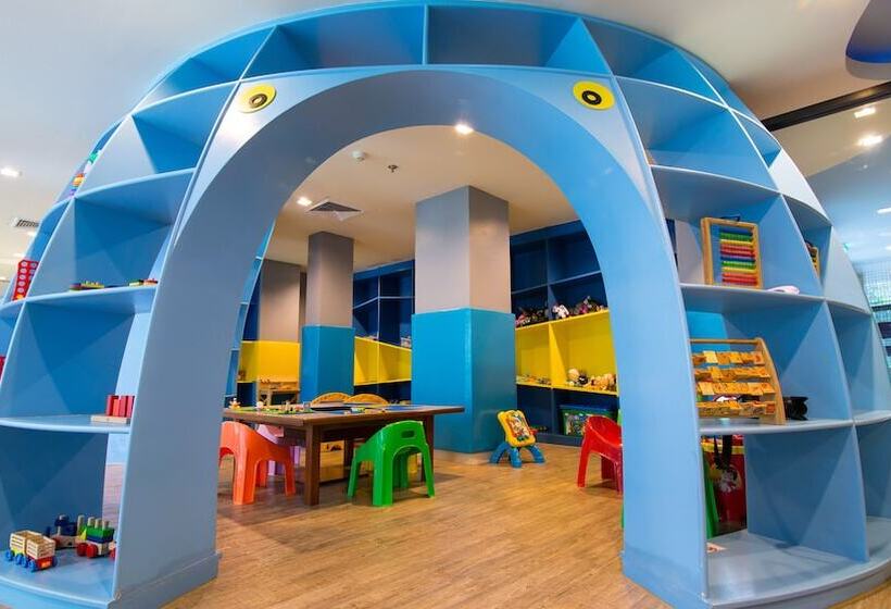 ホテル Holiday Ao Nang Beach Resort, Krabi