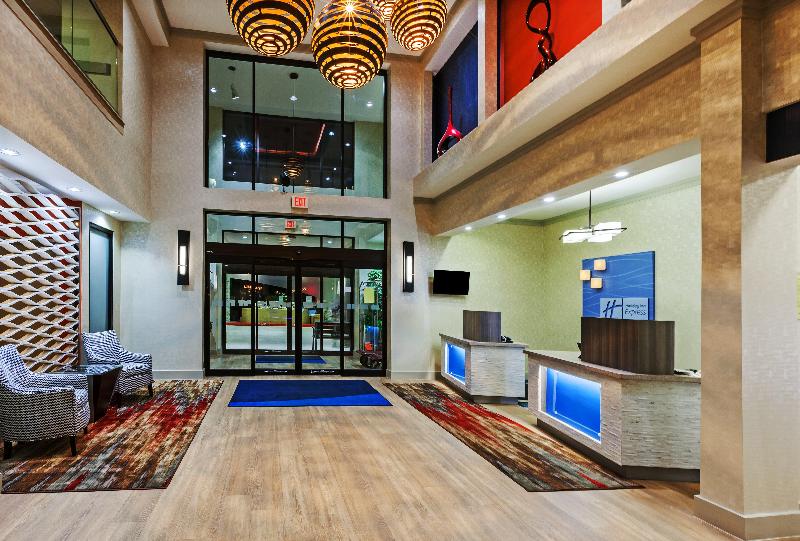 בית מלון כפרי Holiday Inn Express & Suites Houston East, An Ihg