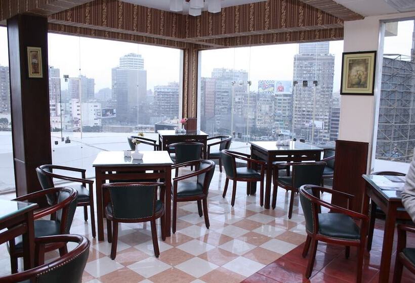 هتل Holidays Express