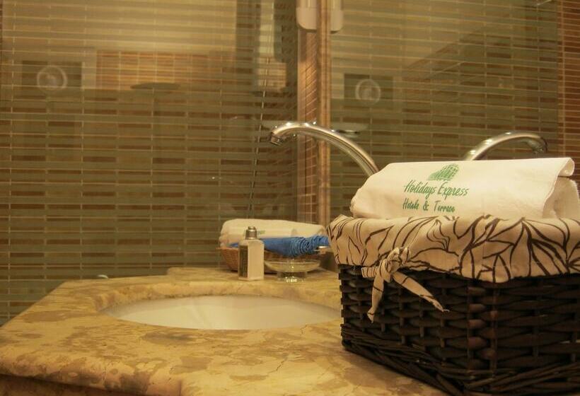 هتل Holidays Express