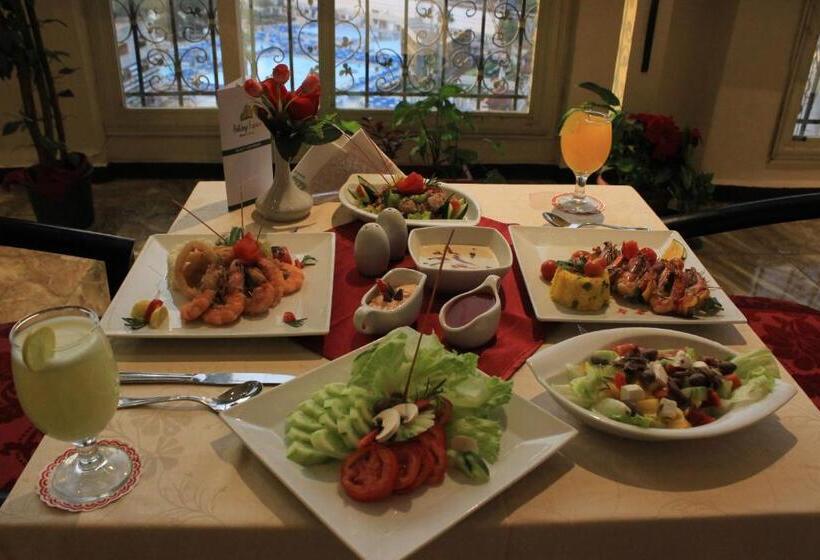 هتل Holidays Express