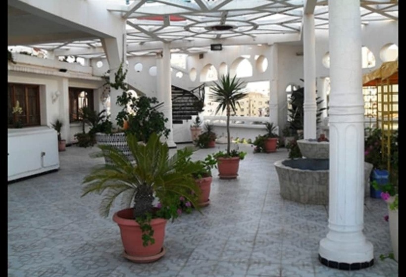 هتل Houna El Ferdaous