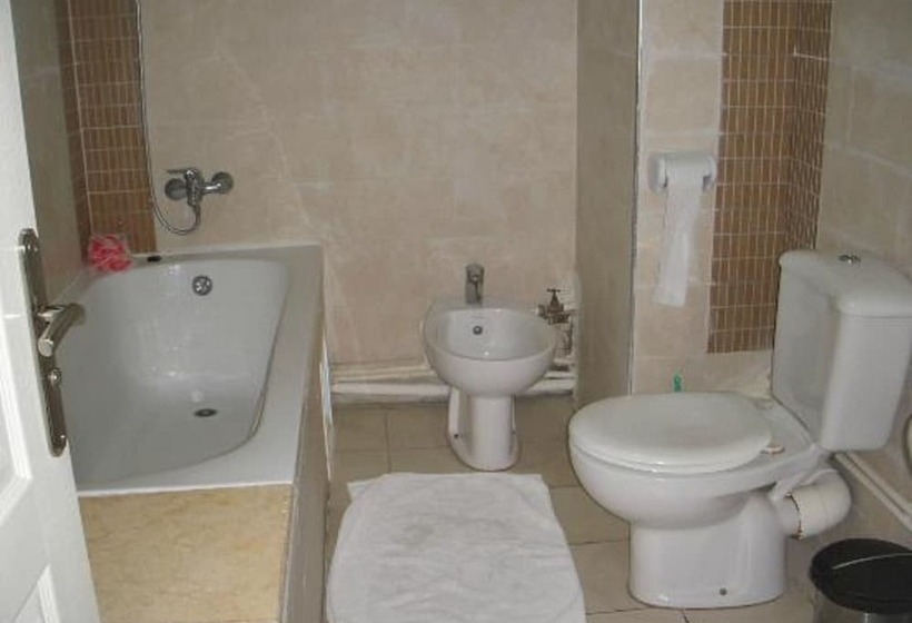 هتل Houna El Ferdaous