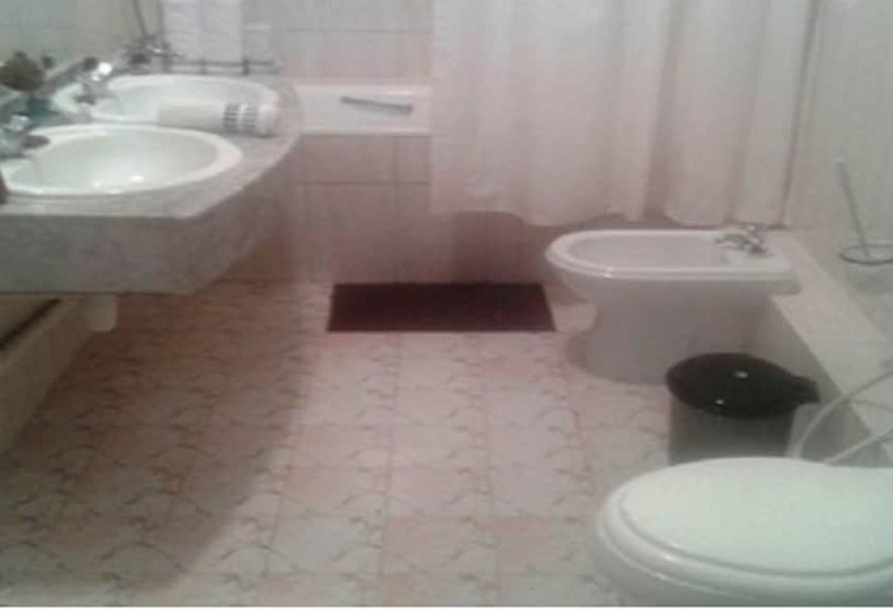 هتل Houna El Ferdaous