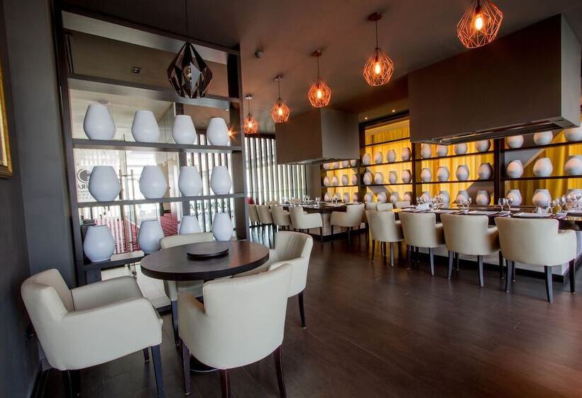 ホテル Hp Tower One Brasov