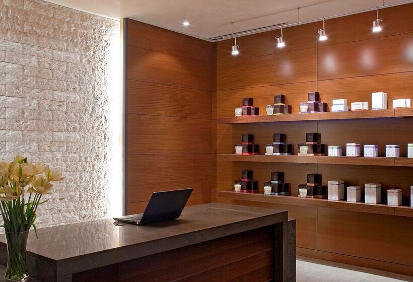 Отель Hyatt At Olive 8