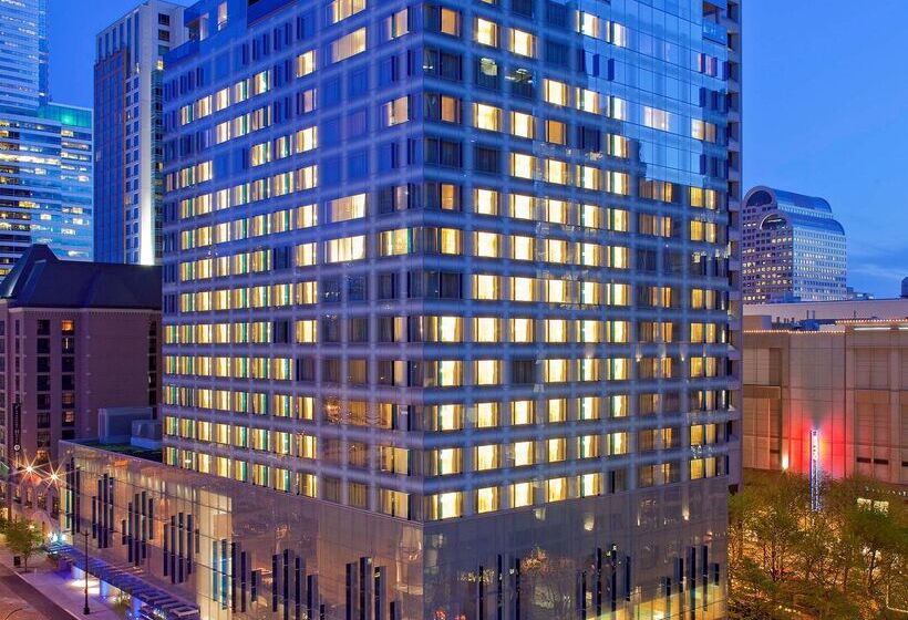 Отель Hyatt At Olive 8