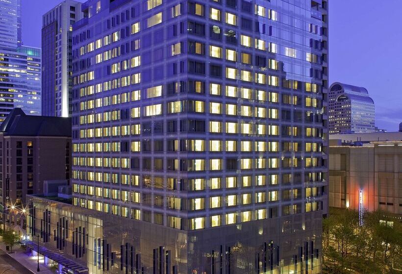 Отель Hyatt At Olive 8