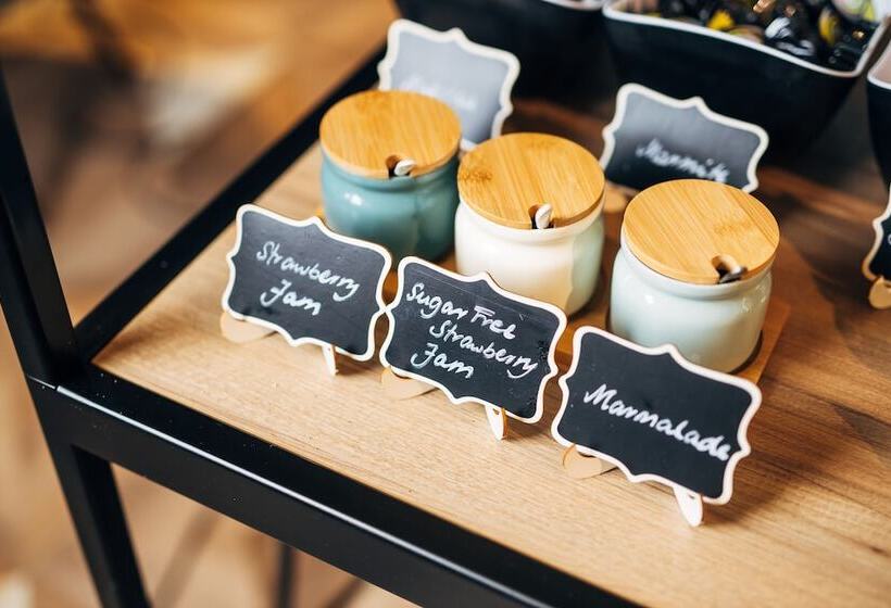 酒店 Ibis Belfast City Centre