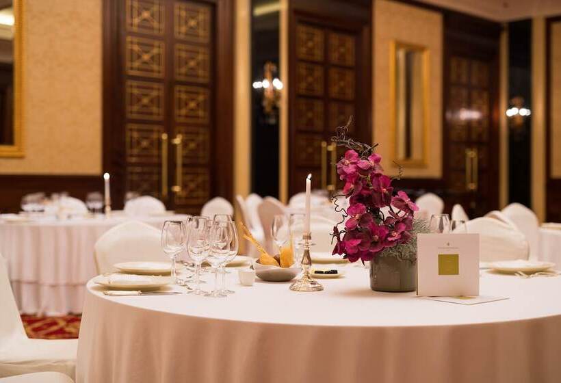 هتل Intercontinental   Kyiv, An Ihg