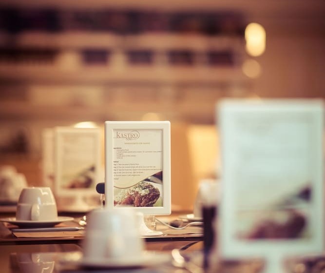 בית מלון כפרי Kastro