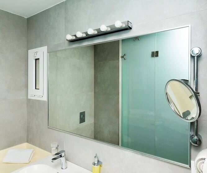 בית מלון כפרי Kastro