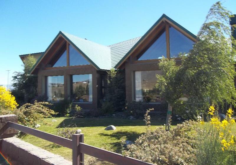 ホテル Konke Calafate