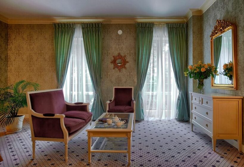 ホテル Kronon Park