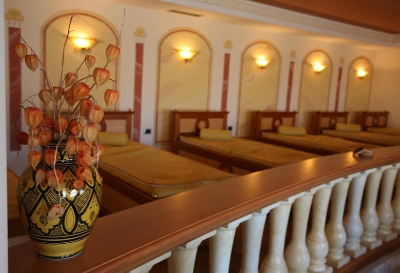 호텔 Lagorai Resort & Spa