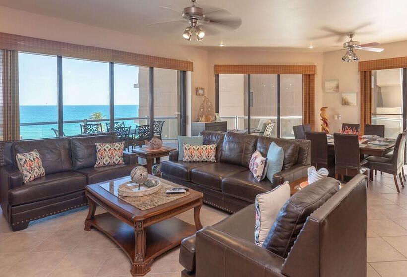 هتل Las Palomas Beach & Golf Resort