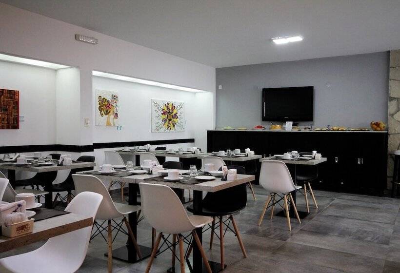 هتل Libertador De Pinamar