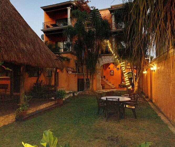 בית מלון כפרי Lunata 5th. Avenue