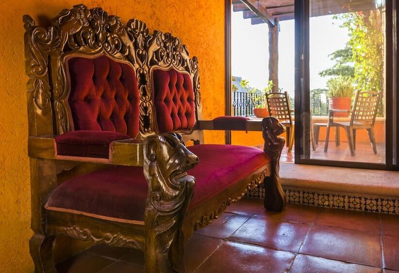 בית מלון כפרי Lunata 5th. Avenue