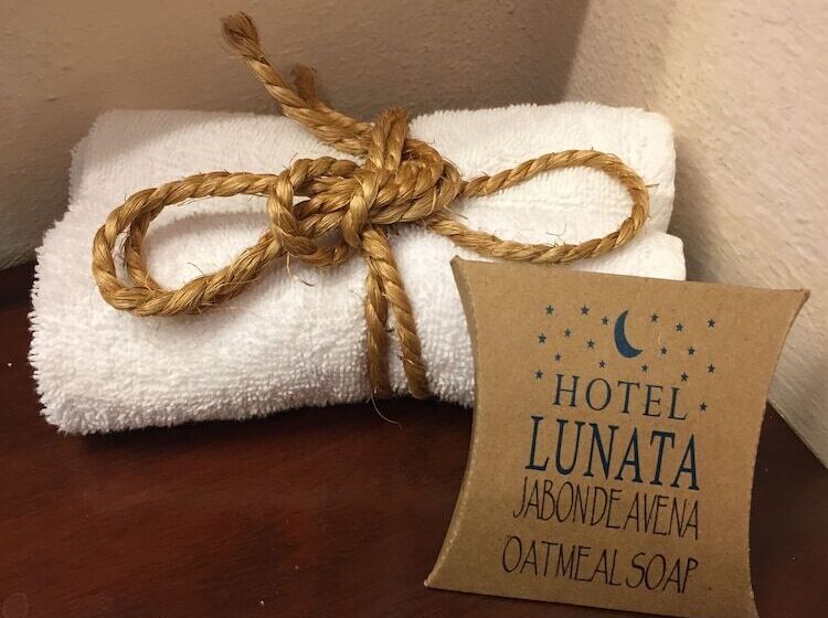 בית מלון כפרי Lunata 5th. Avenue