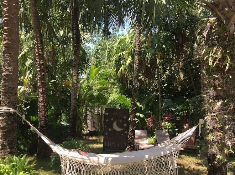 בית מלון כפרי Lunata 5th. Avenue