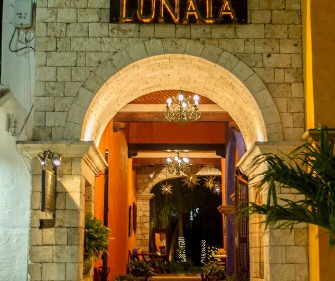 בית מלון כפרי Lunata 5th. Avenue