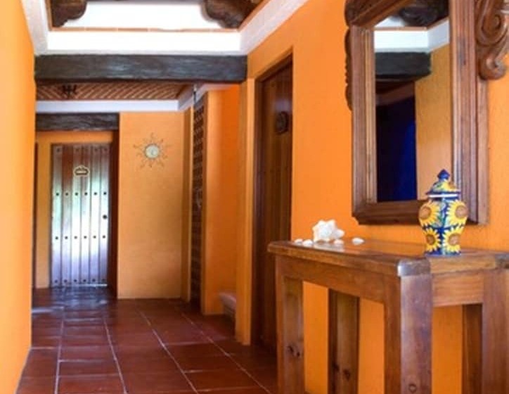 בית מלון כפרי Lunata 5th. Avenue