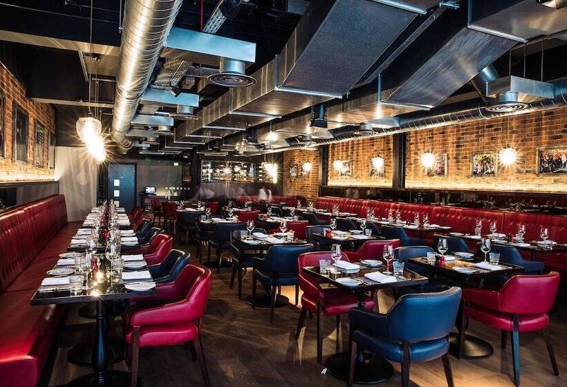 Отель Malmaison Reading