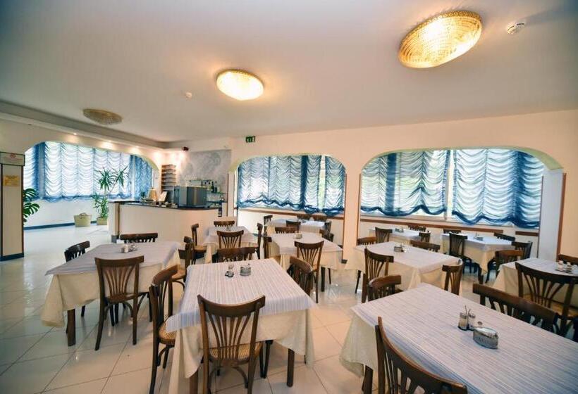 בית מלון כפרי Marika