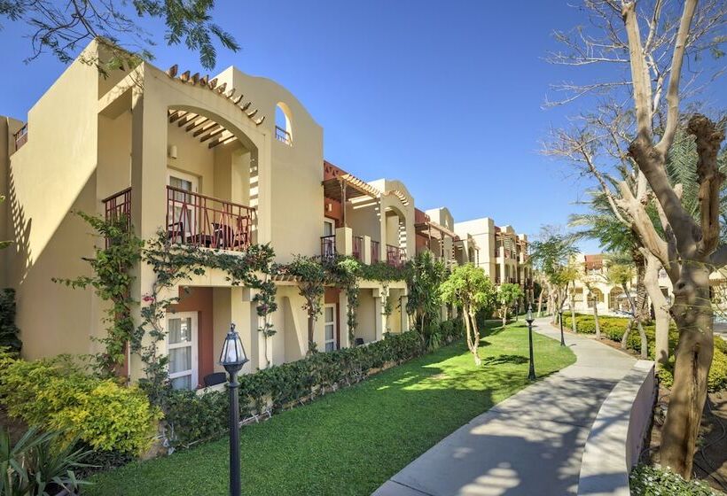 Marina Plaza Hotel Tala Bay