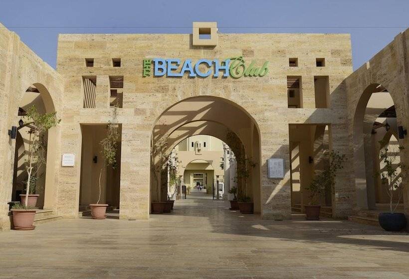 Marina Plaza Hotel Tala Bay