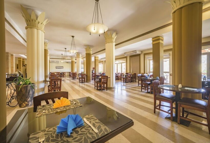 Marina Plaza Hotel Tala Bay