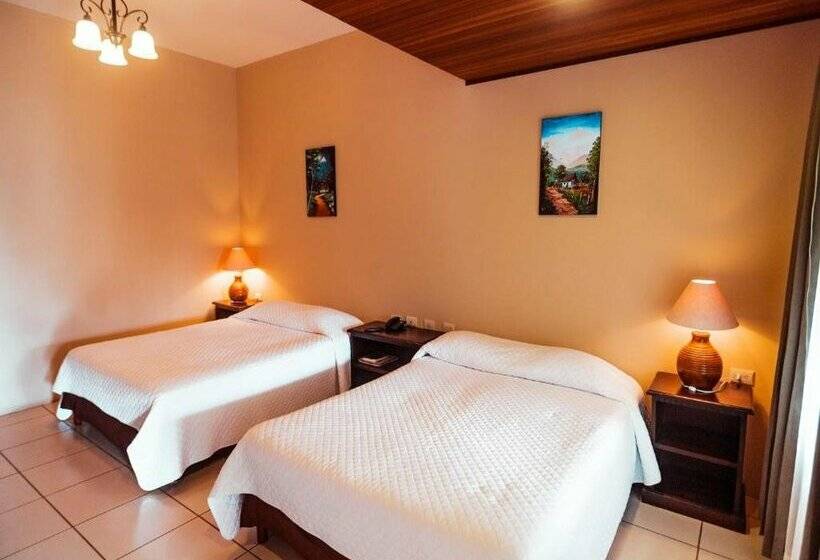 בית מלון כפרי Monteverde Country Lodge - Costa Rica