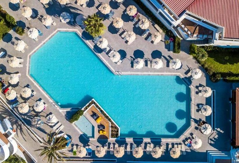 Отель Niriides Beach