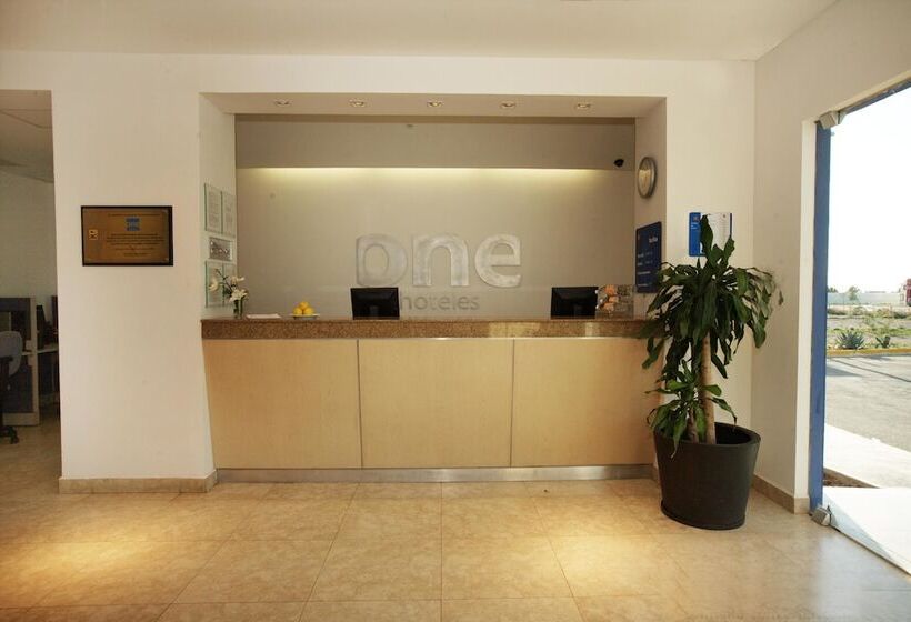 בית מלון כפרי One Saltillo Derramadero