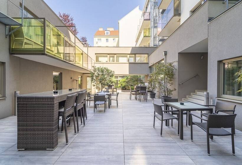 فندق Pakat Suites