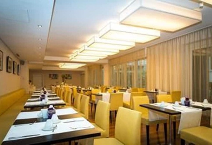 فندق Pakat Suites