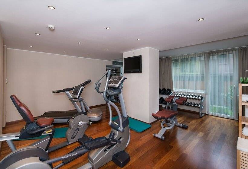 فندق Pakat Suites