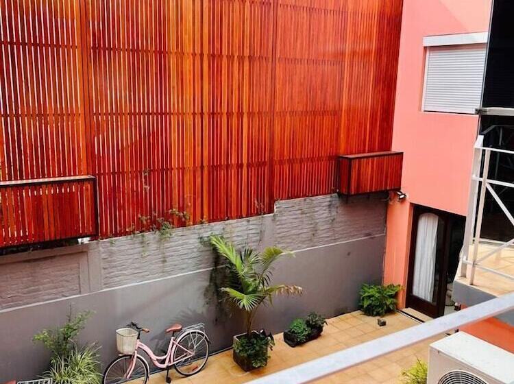 هتل Perla Del Plata