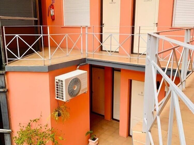 هتل Perla Del Plata