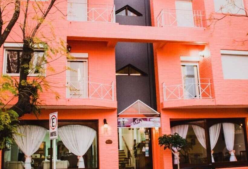 هتل Perla Del Plata