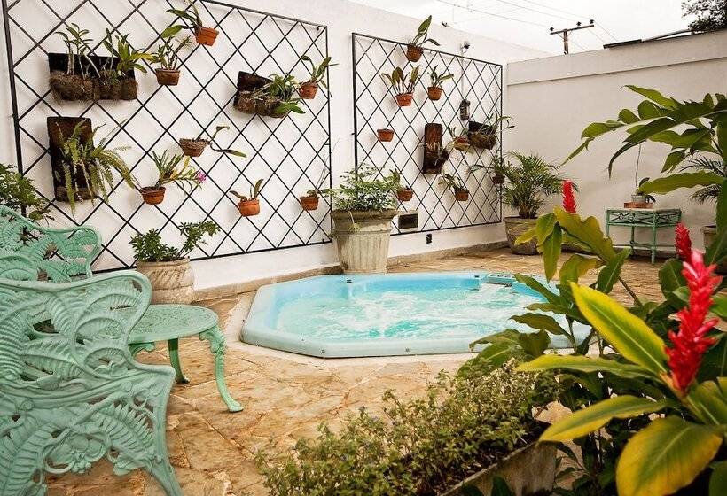 Отель Plaza Inn Pousada Do Capitao