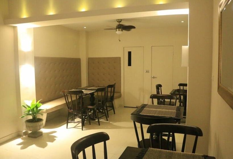 ホテル Portal De San Diego By Hmc