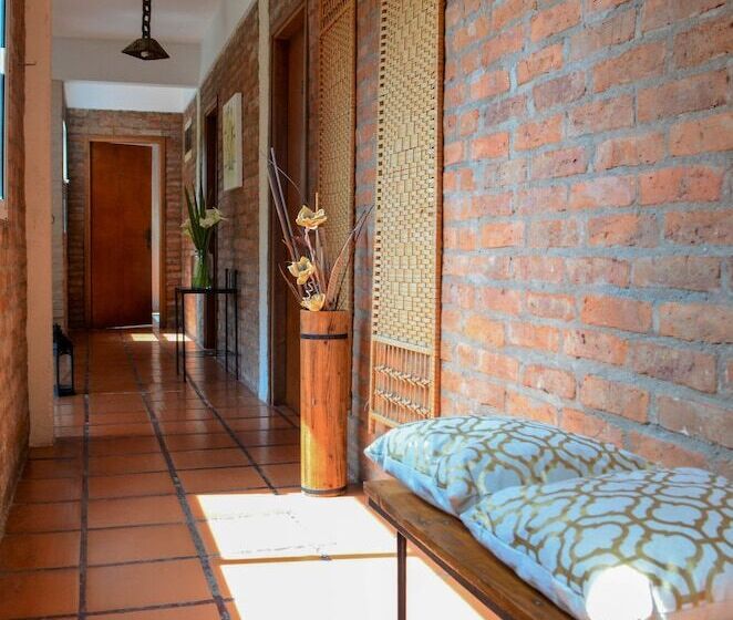 בית מלון כפרי Posada Del Bosque