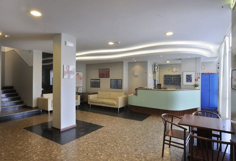 Отель President's