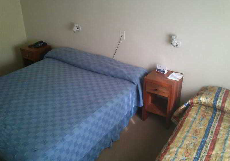 فندق Puerta Del Sol