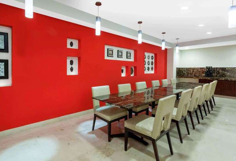 فندق Ramada Plaza By Wyndham Veracruz Boca Del Rio