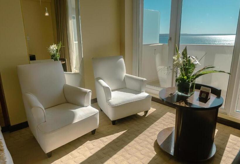 בית מלון כפרי Rayentray Grand