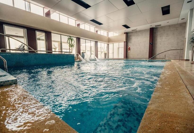 فندق Rayentray Grand